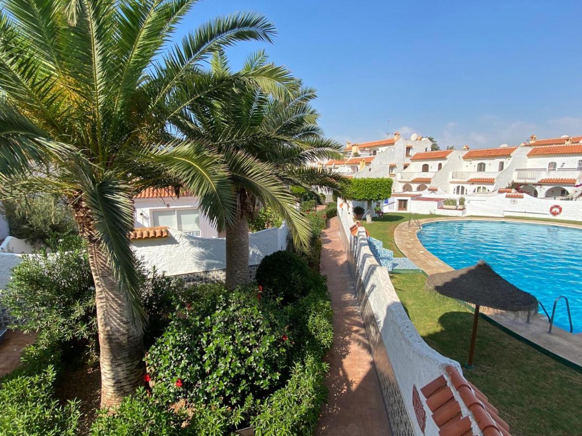 Villa Ohana Roquetas de Mar Bagian luar foto